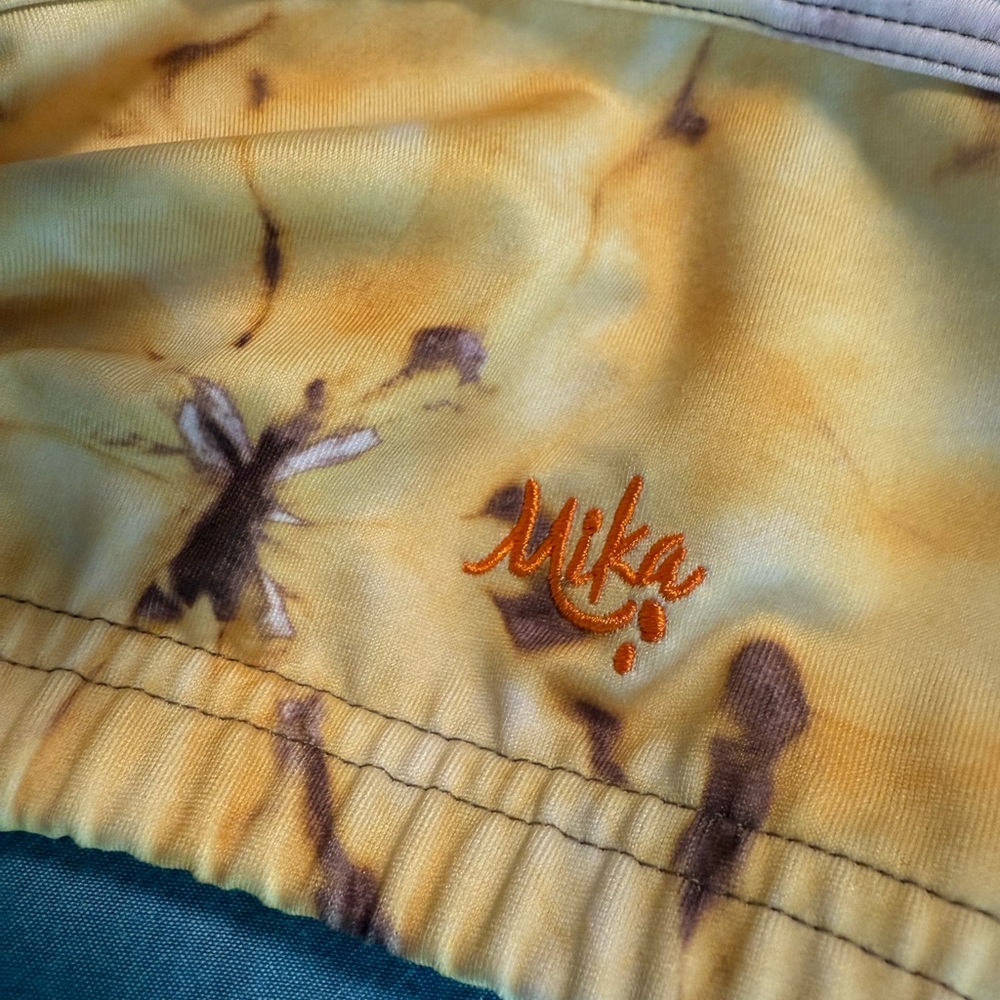 Mika Yoga Wear Lola Top “Honeycomb print” size XL - Picture 3 of 7